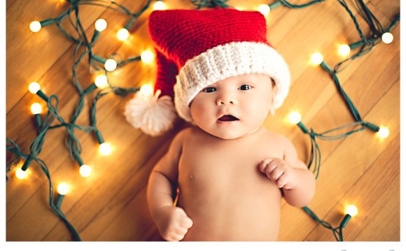 Baby christmas picture ideas