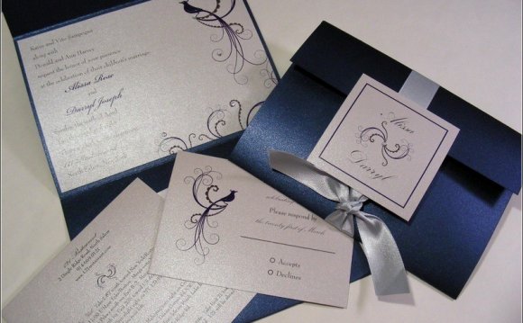 Design your own invitations online